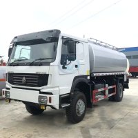 SINOTRUK HOWO 4X4 Brand New Fuel Tank truck