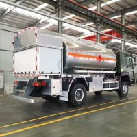 SINOTRUK HOWO 4X4 266HP Jet Aircraft Refuling Truck