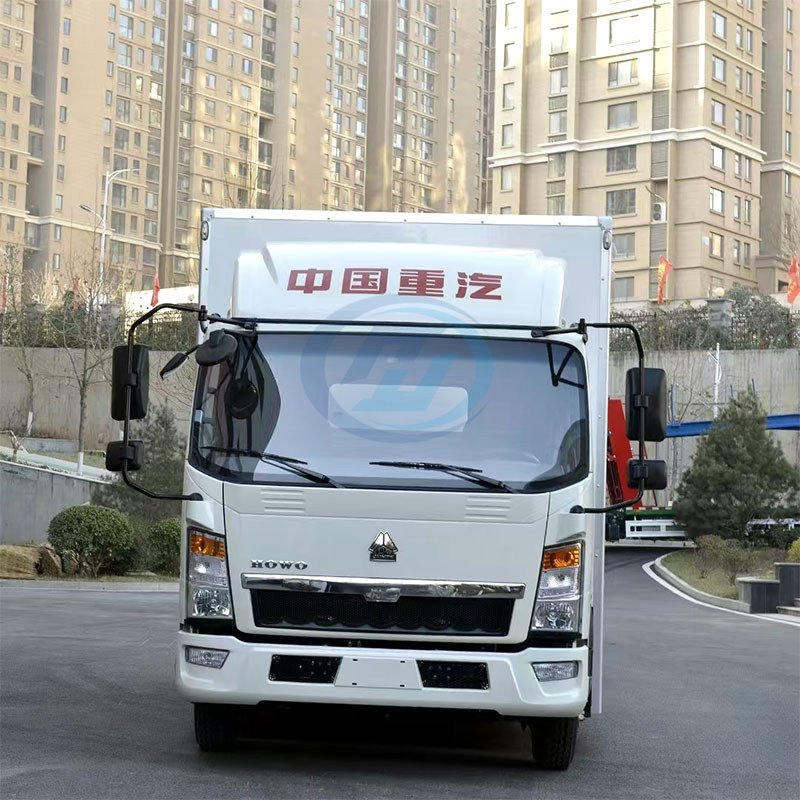 SINOTRUK HOWO 5 TONS 4X2 LIGHT ELECTRIC VAN TRUCK
