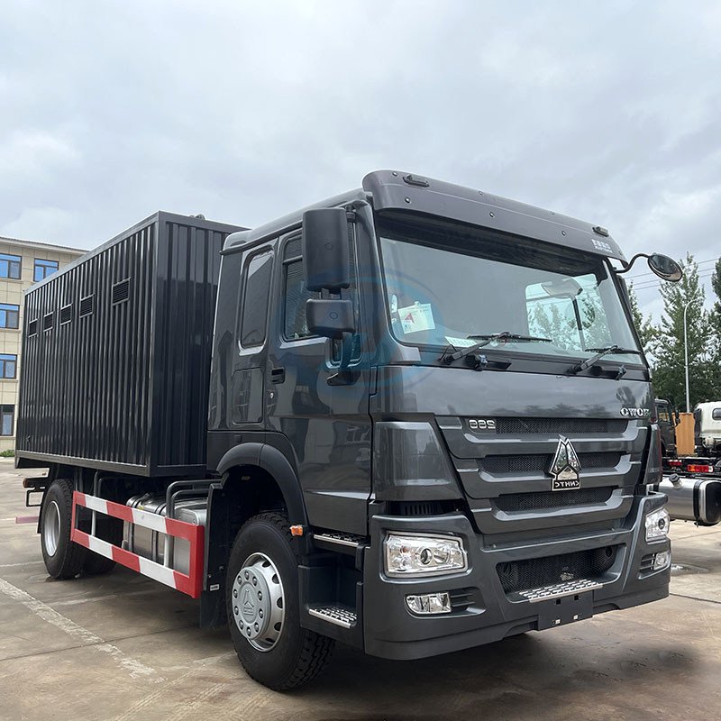 SINOTRUK HOWO-7 4X2 MOBILE LUBRICATION TRUCK