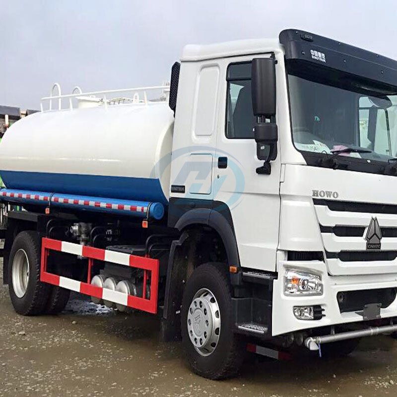SINOTRUK HOWO-7 4X2 Water Sprinkler Tank Truck 10m3 12m3 15m3