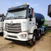 SINOTRUK HOWO NX New Face 8X4 Concrete Mixer Truck with 12cbm-16cbm Drum