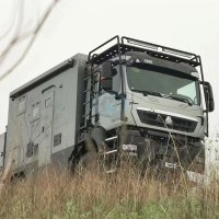 SINOTRUK HOWO TX 4X4 RV TRUCK FOR TRAVEL