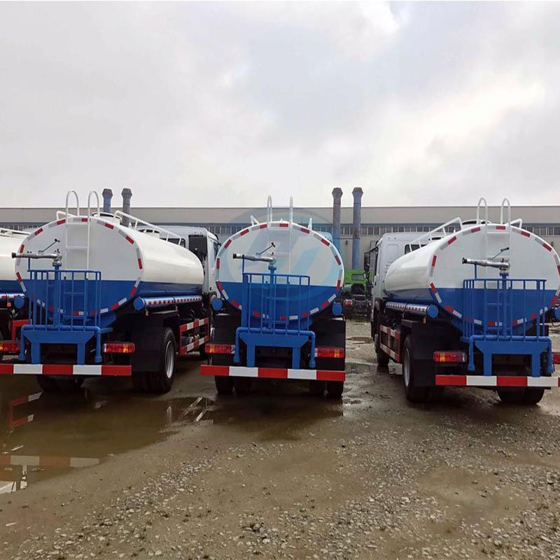 SINOTRUK HOWO-7 4X2 Water Sprinkler Tank Truck 10m3 12m3 15m3
