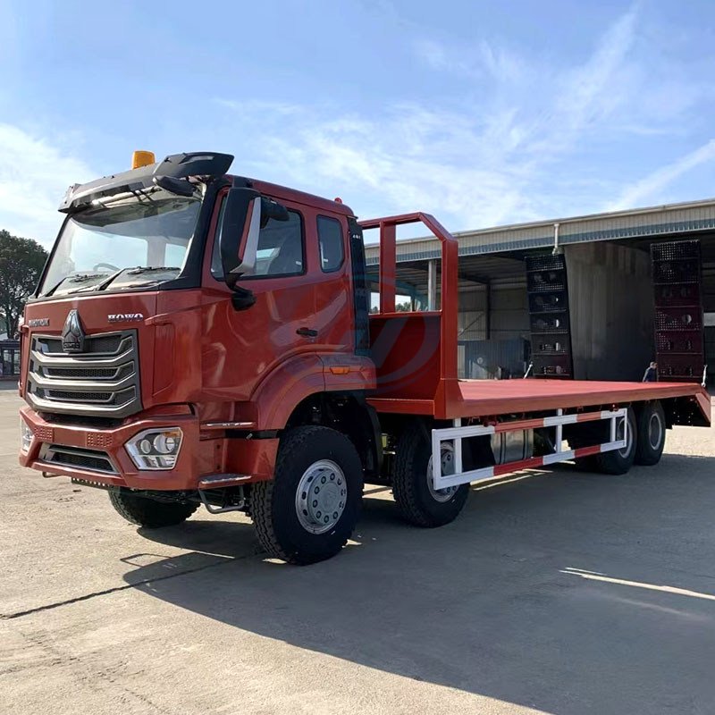 HOWO NX 8X4 Flatbed Cargo Truck