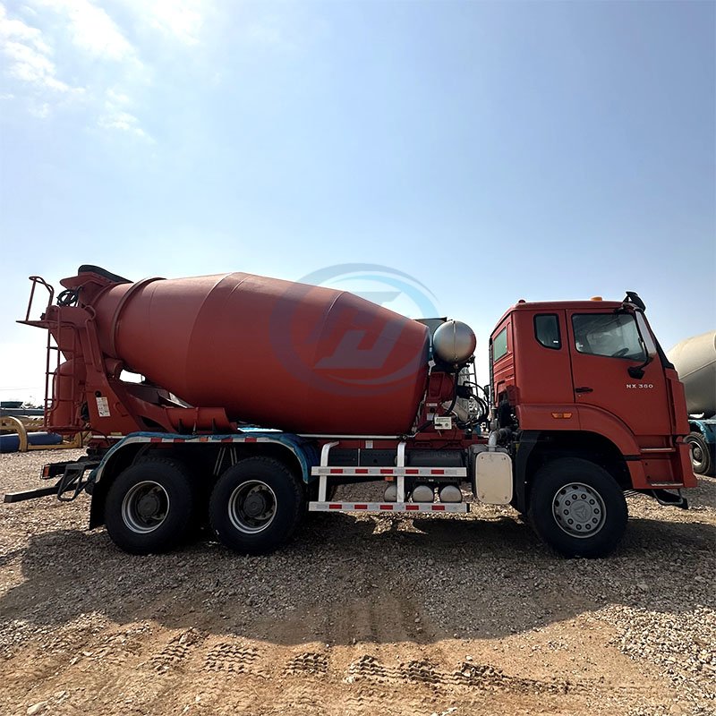 SINOTRUK HOWO NX 6X4 Concrete Mixer Truck with 8cbm-12cbm Drum