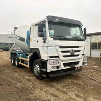 New SINOTRUK HOWO-7 6×4 10-wheel concrete mixer truck