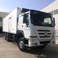 SINOTRUK HOWO-7 6X4 REFRIGERATOR TRUCK