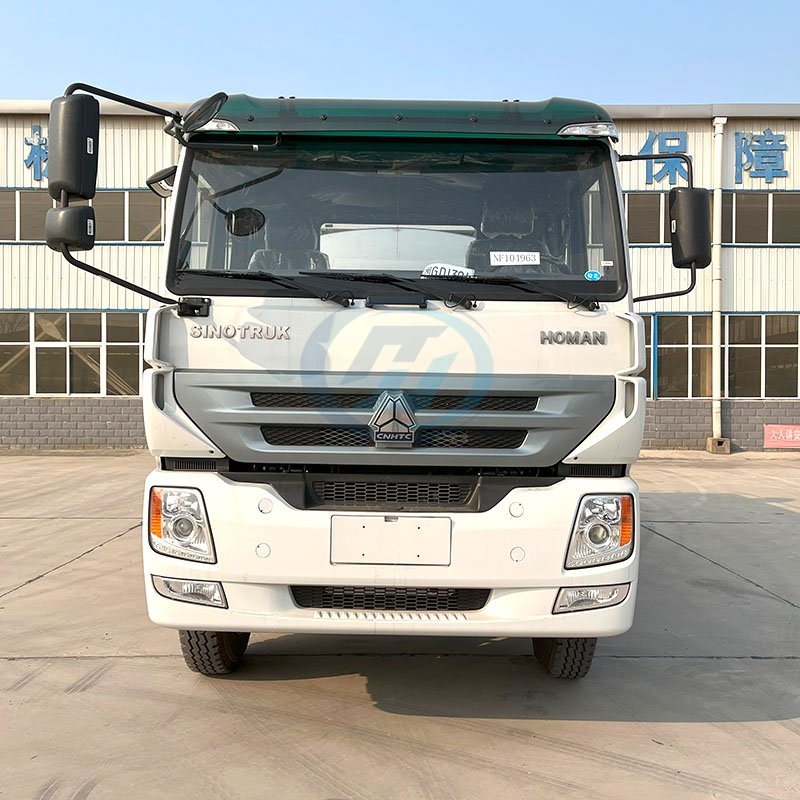 SINOTRUK HOWO H7 4X2 Fresh Milk Transportation Truck with 3000-15000 Liters tank