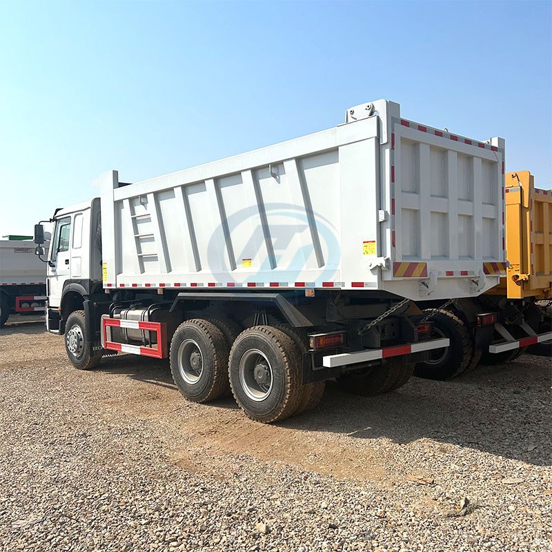 SINOTRUK HOWO-7 6X4 371HP 400HP DUMP TRUCK