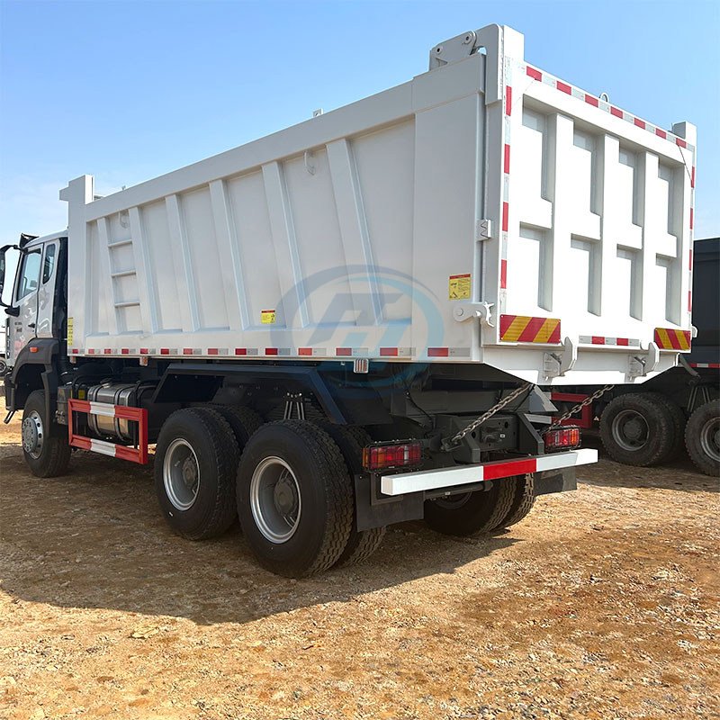 SINOTRUK HOWO-7 6X4 371HP 400HP DUMP TRUCK
