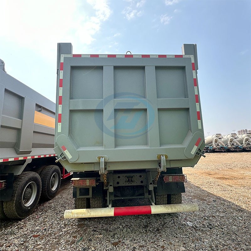 SINOTRUK HOWO TX 8X4 400HP 430HP DUMP TRUCK