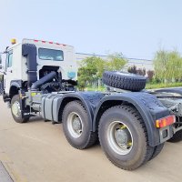 SINOTRUK HOWO-7 6X6 371HP 400HP TRACTOR TRUCK