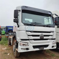 SINOTRUK HOWO-7 4X2 380HP 400HP TRACTOR TRUCK