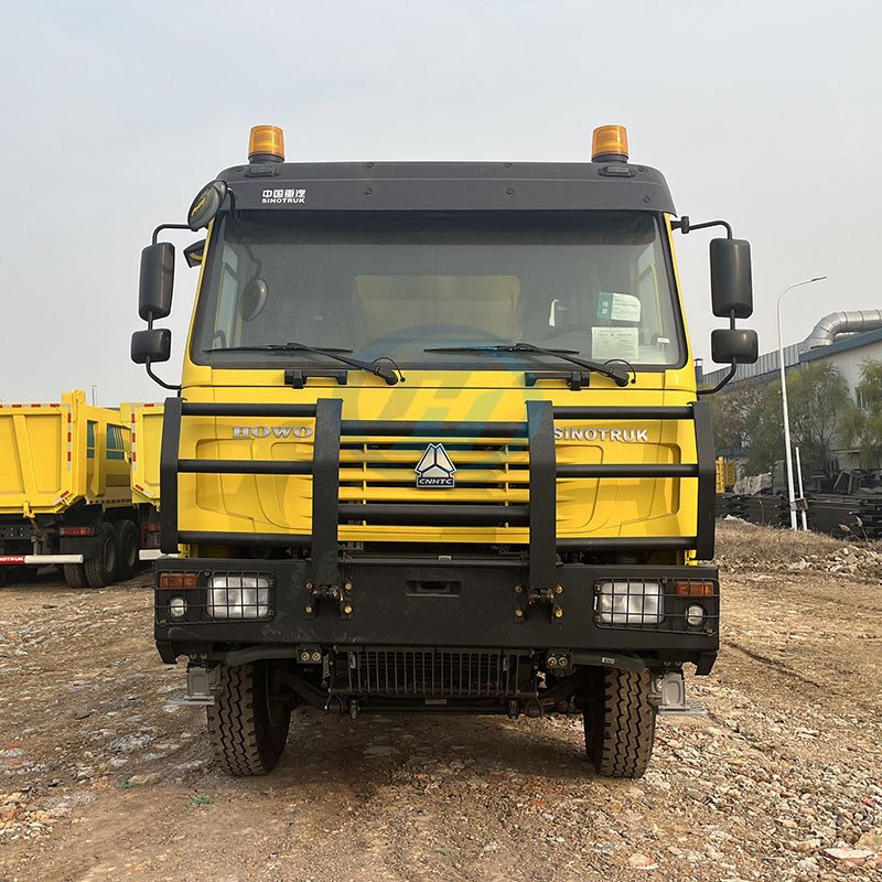 SINOTRUK HOWO 8X8 380HP 400HP 430HP DUMP TRUCK