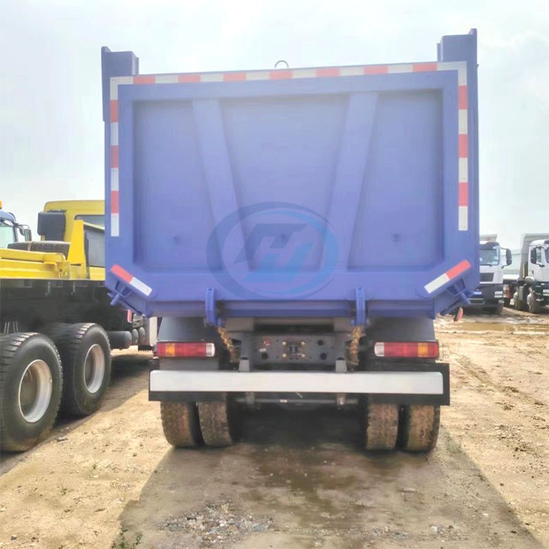 SINOTRUK HOWO 6X6 371HP 400HP 430HP DUMP TRUCK