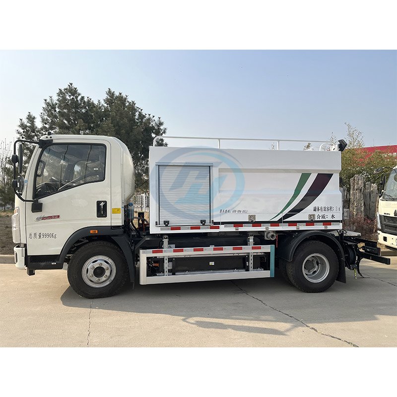 SINOTRUK HOWO 4X2 High Pressure Cleaning Truck