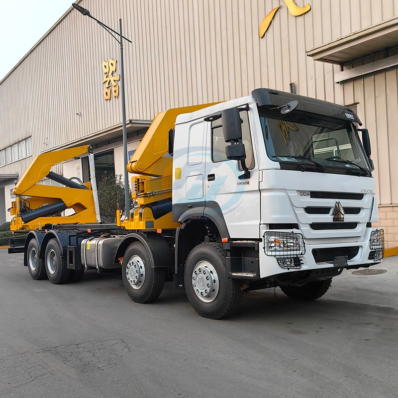 SINOTRUK HOWO Side Lift Container Crane