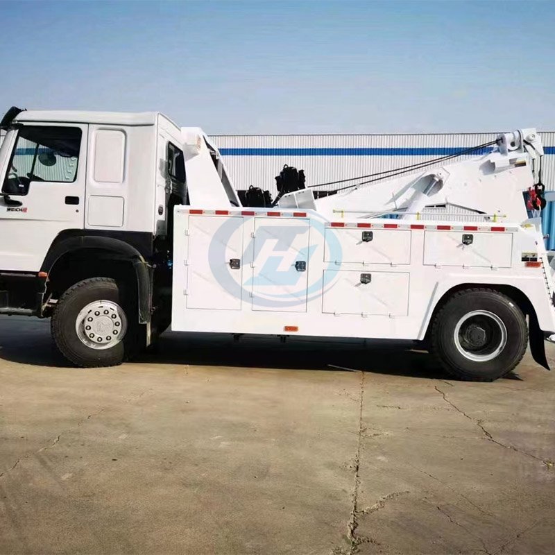 SINOTRUK HOWO 4X2 Wrecker Truck