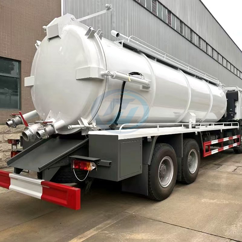 SINOTRUK HOWO 6X4 Vacuum Sewage Suction Truck