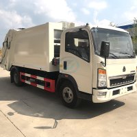 SINOTRUK HOWO 4X2 Light Rear Compression Garbage Truck