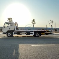 SINOTRUK HOWO 4X2 Light Platform Wrecker Truck
