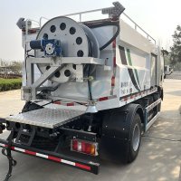 SINOTRUK HOWO 4X2 High Pressure Cleaning Truck