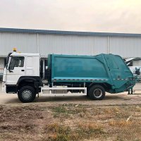 SINTRUK HOWO 4X2 Rear Compression Garbage Truck