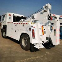 SINOTRUK HOWO 4X2 Wrecker Truck