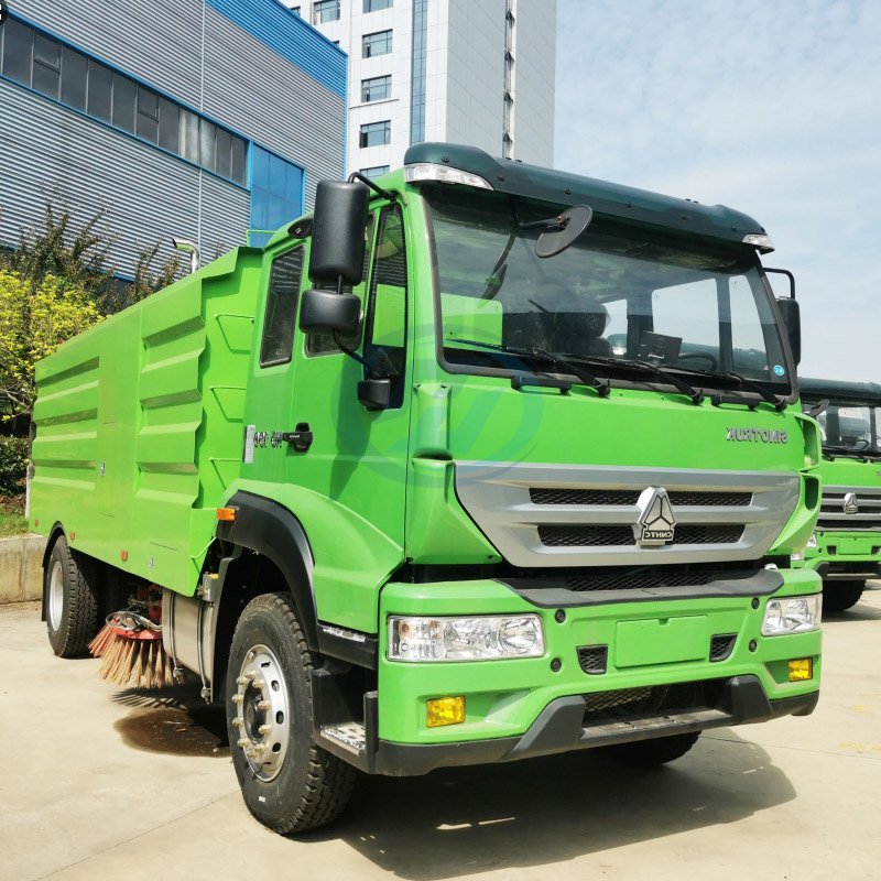 SINOTRUK HOWO HOMAN 4X2 Street Sweeper Truck