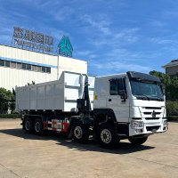SINOTRUK HOWO 8X4 Hook Lift Truck