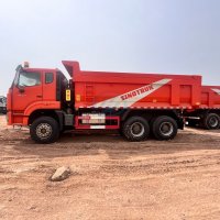 USED DUMP TRUCK