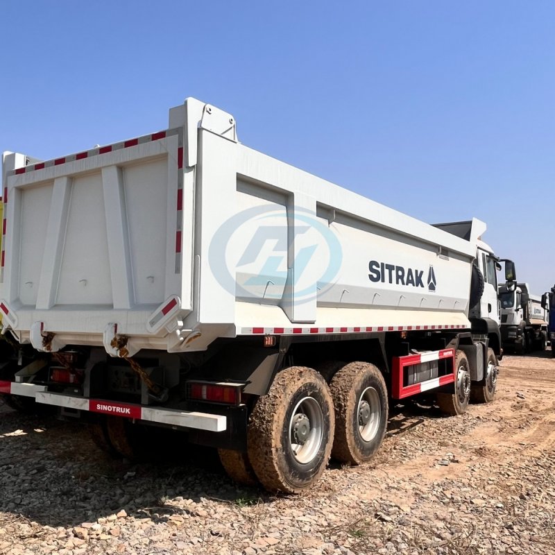 SINOTRUK SITRK DUMP TRUCK