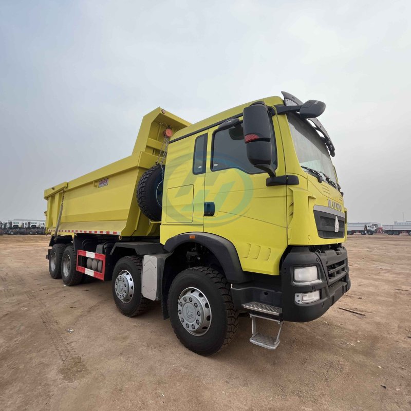 SINOTRUK CNHTC HOWO TX 8X4 430HP DUMP TRUCK With U Shape Cargo box