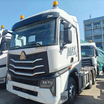 SINOTRUK HOWO MAX 6X4 530HP 460HP TRACTOR TRUCK