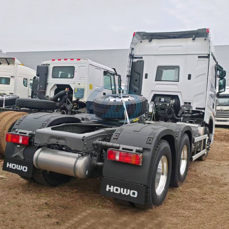6X4 460HP TRACTOR TRUCK