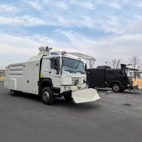 OFF ROAD HEAVY DUTY RIOT TRUCK