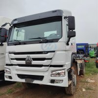 SECOND-HAND TRACTOR TRUCK